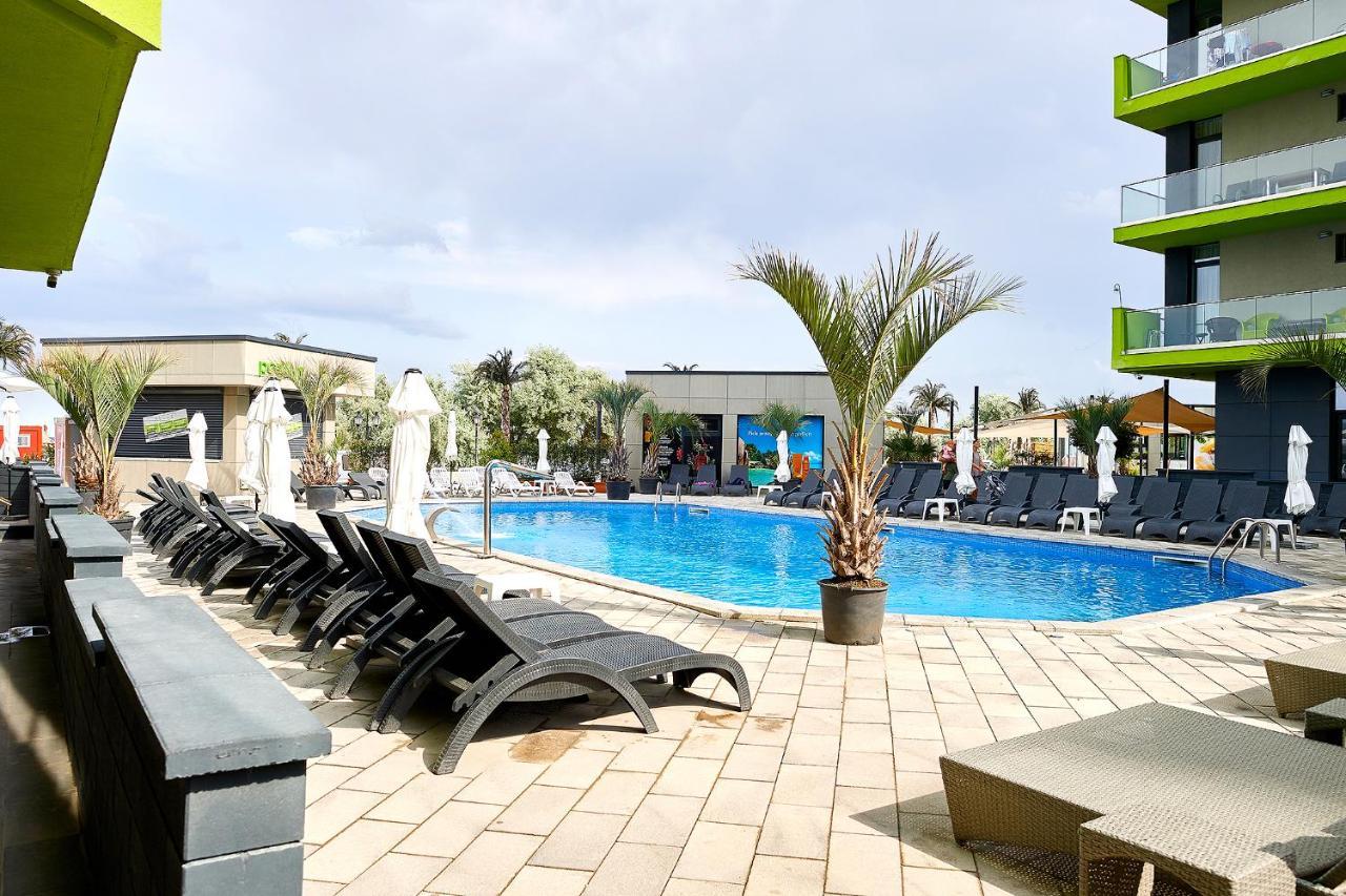 Moonlight Studio - Spa N Pools Beach Resort 马马亚 外观 照片